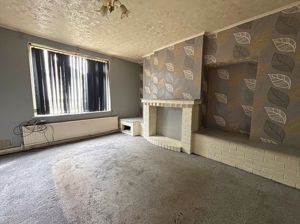 Lounge- click for photo gallery